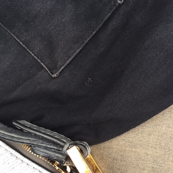 LOEWE Anagram Jacard Shoulderbag - Picture 12 of 16